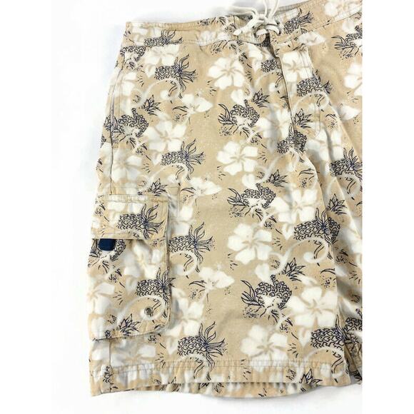 Utility Board Shorts Swim Trunks Men's Size 36 Cotton White and Tan Flowers - Picture 6 of 9